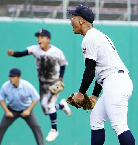 沖縄尚学が優勝　エナジックに8－5　2年ぶり11度目【沖縄県秋季高校野球・決勝】