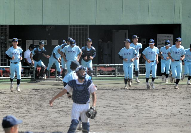 滋賀学園が3季続けて滋賀を制す　近江は2季連続大敗、見据える来夏