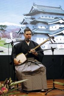 ブラジルで創立７０周年祝う　青森県人会、三味線演奏も