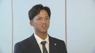 「緊張ほぐしてくれる声。仲間の存在はありがたい」ドラフト会議　運命の瞬間を待つ　宗山塁（明治大学）父からLINE「どの球団になってもいつでも応援しているから」