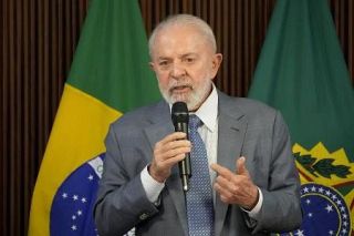 ＡＰＥＣ出席取りやめを検討　頭部負傷のブラジル大統領