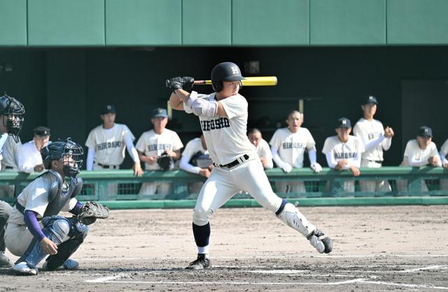 入学半年で広島商の4番に　公式戦初本塁打で31年ぶり中国大会優勝