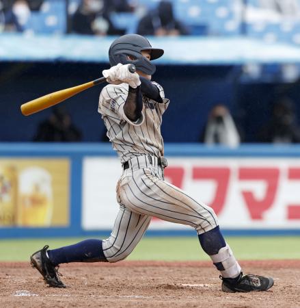 横浜、敦賀気比が４強　明治神宮野球第２日