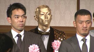 ゴールデン・グラブ賞 初受賞の矢野雅哉「すごい方だらけで本当に光栄」と緊張　秋山翔吾は７度目　守備と勝利への思い　広島カープ