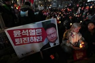 韓国大統領弾劾案、国会で報告　野党「戒厳令違憲」、採決へ