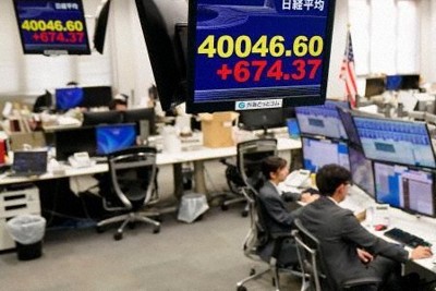 日経平均株価、一時4万円回復　2カ月ぶり　半導体関連株に買い