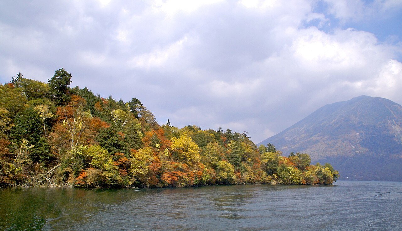 日光・奥日光で紅葉が見頃、中禅寺湖周辺に観光客が増加 - 画像3