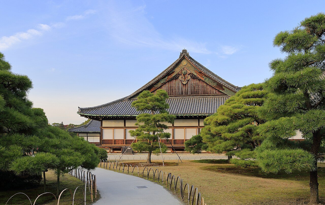 京都市、二条城の入場料を二重価格制に 2027年度から市外在住者は倍額