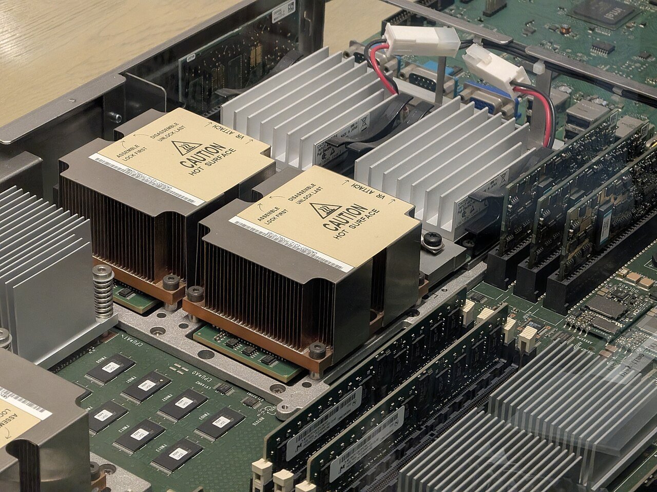 東京株式市場、日経平均株価が続伸し半年ぶり高値 半導体関連に買い - 画像4