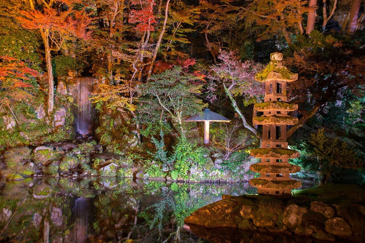 金沢の秋・兼六園で紅葉まつり、北陸新幹線でのアクセスも好調 - 画像2