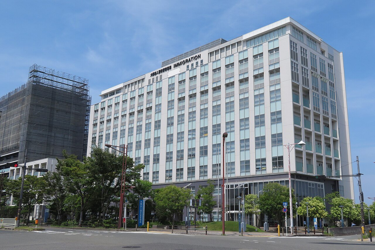 永住許可の審査基準を厳格化 日本の世帯平均所得超・日本語能力を要件に
